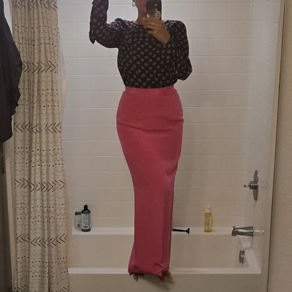 Pink Maxi Pencil Skirt - Picture 3 of 10